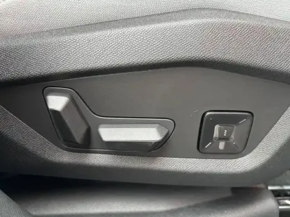 Photo 13 Citroën C5 aircross  Hybride 145 e-DCS6