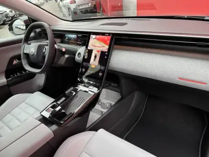 Photo 11 Citroën C5 aircross  Hybride 145 e-DCS6