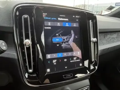Photo 19 Volvo Xc40  Recharge 231 ch 1EDT
