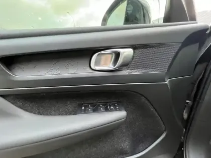 Photo 10 Volvo Xc40  Recharge 231 ch 1EDT