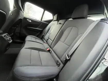 Photo 8 Volvo Xc40  Recharge 231 ch 1EDT