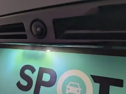 Photo 30 Peugeot 2008  Hybrid 136 e-DCS6