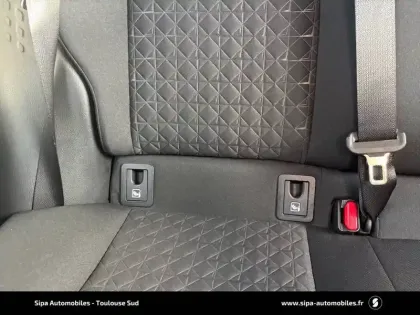 Photo 26 Toyota C-HR  Hybride 2.0L