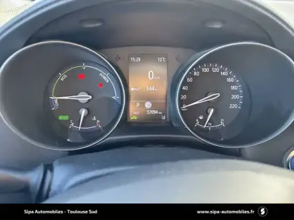 Photo 15 Toyota C-HR  Hybride 2.0L