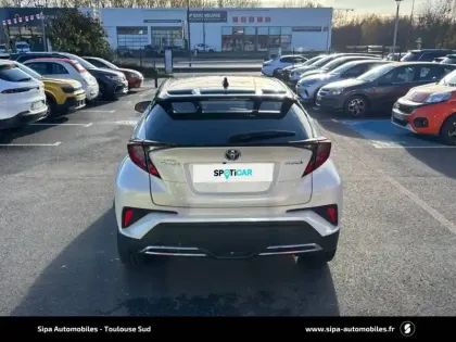 Photo 4 Toyota C-HR  Hybride 2.0L