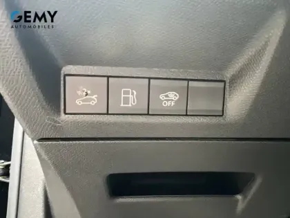 Photo 18 Peugeot 3008  Plug-in Hybrid 195 e-DCS7