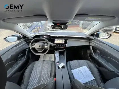 Photo 49 Peugeot 308  Plug-in Hybrid 195 ch e-DCS7