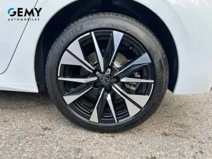 Photo 52 Peugeot 308  Plug-in Hybrid 195 ch e-DCS7