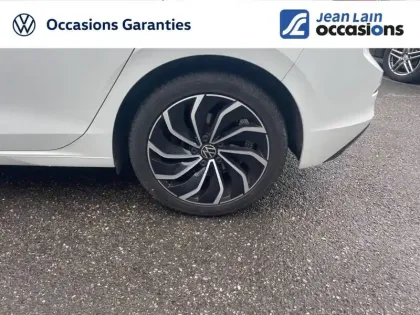 Photo 11 Volkswagen Golf  1.5 eTSI OPF 150 DSG7