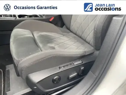 Photo 4 Volkswagen Golf  1.5 eTSI OPF 150 DSG7