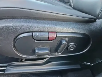 Photo 28 Mini Mini Countryman 125 - 95 ch ALL4 BVA6