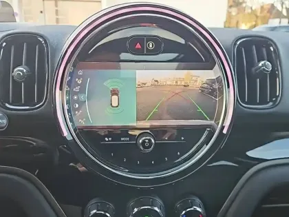 Photo 12 Mini Mini Countryman 125 - 95 ch ALL4 BVA6