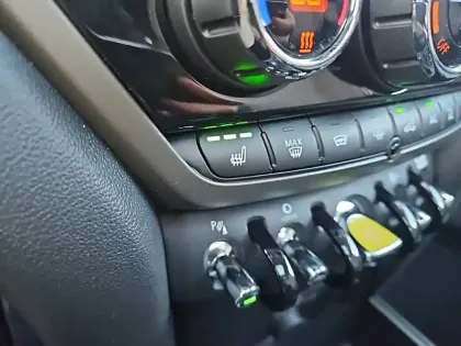 Photo 24 Mini Mini Countryman 125 - 95 ch ALL4 BVA6