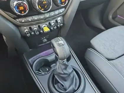 Photo 11 Mini Mini Countryman 125 - 95 ch ALL4 BVA6