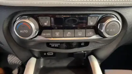 Photo 33 Nissan Juke  DIG-T 117 DCT7