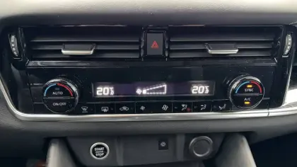 Photo 17 Nissan Qashqai  Mild Hybrid 158 ch Xtronic