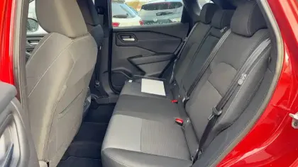 Photo 2 Nissan Qashqai  Mild Hybrid 158 ch Xtronic