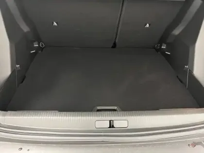 Photo 16 Peugeot 2008  Hybrid 145 e-DCS6