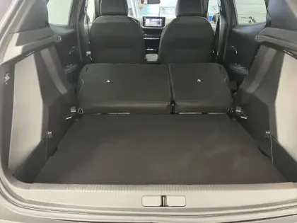 Photo 18 Peugeot 2008  Hybrid 145 e-DCS6