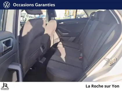 Photo 13 Volkswagen T-roc  1.0 TSI 110 Start/Stop BVM6