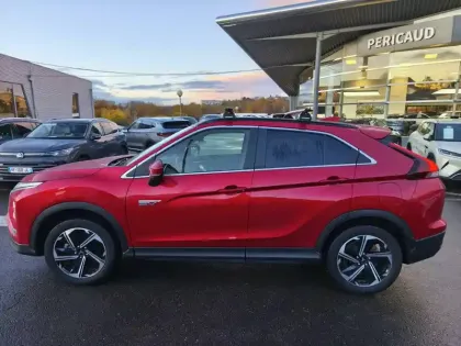 Photo 32 Mitsubishi Eclipse Cross  2.4 MIVEC PHEV Twin Motor 4WD