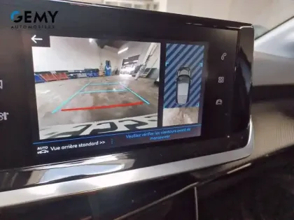 Photo 13 Peugeot 208  PureTech 100 S&S BVM6