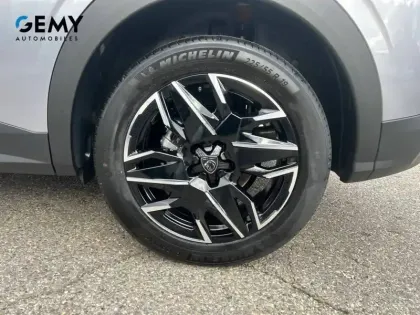 Photo 44 Peugeot 3008  Hybrid 145 e-DCS6