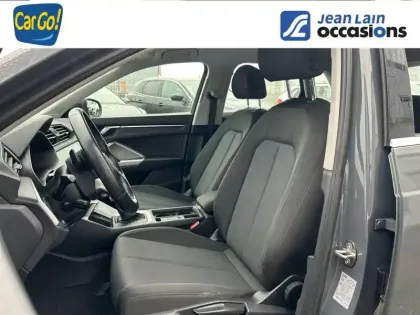 Photo 24 Audi Q3  35 TDI 150 ch S tronic 7