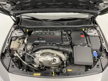 Photo 19 Mercedes Classe A  35 Mercedes-AMG 7G-DCT Speedshift AMG 4Matic