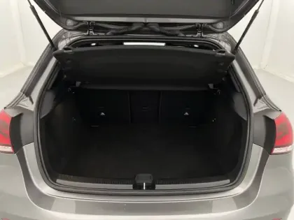 Photo 13 Mercedes Classe A  35 Mercedes-AMG 7G-DCT Speedshift AMG 4Matic