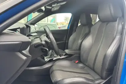 Photo 9 Peugeot 2008  PureTech 130 S&S BVM6