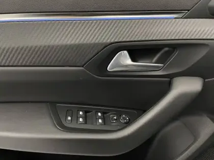 Photo 27 Peugeot 508  SW BlueHDi 130 ch S&S EAT8