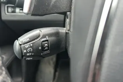 Photo 14 Peugeot 3008  Puretech 130ch S&S EAT8