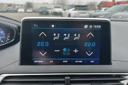 Photo 17 Peugeot 3008  Puretech 130ch S&S EAT8