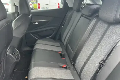 Photo 9 Peugeot 3008  Puretech 130ch S&S EAT8