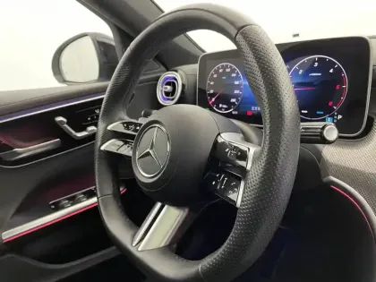 Photo 31 Mercedes Classe C  220 d 9G-Tronic