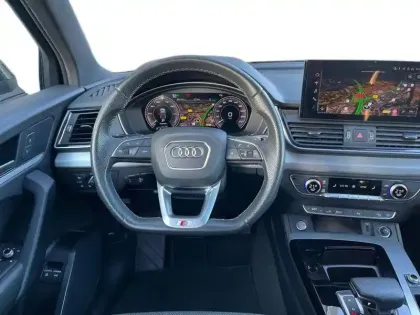 Photo 11 Audi Q5  50 TFSIe 299 S tronic 7 Quattro