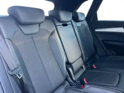 Photo 9 Audi Q5  50 TFSIe 299 S tronic 7 Quattro