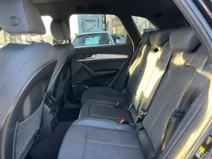 Photo 38 Audi Q5  50 TFSIe 299 S tronic 7 Quattro