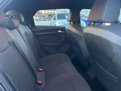 Photo 21 Audi A1  Sportback 30 TFSI 110 ch S tronic 7