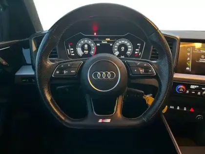 Photo 15 Audi A1  Sportback 30 TFSI 110 ch S tronic 7