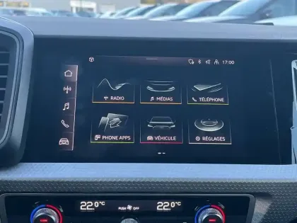 Photo 17 Audi A1  Sportback 30 TFSI 110 ch S tronic 7