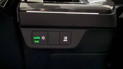 Photo 12 Audi Q4  e-tron Sportback 40 204 ch 82 kWh