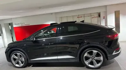 Photo 3 Audi Q4  e-tron Sportback 40 204 ch 82 kWh