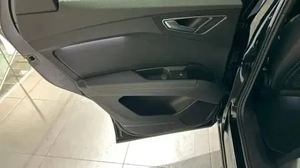 Photo 23 Audi Q4  e-tron Sportback 40 204 ch 82 kWh