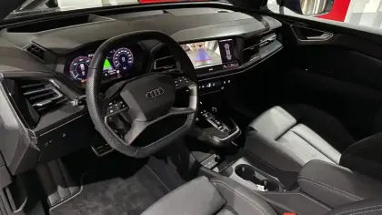 Photo 5 Audi Q4  e-tron Sportback 40 204 ch 82 kWh