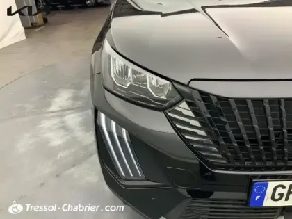 Photo 13 Peugeot 2008  PureTech 100 S&S BVM6 Allure