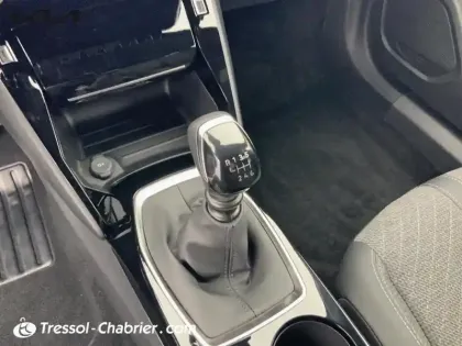 Photo 23 Peugeot 2008  PureTech 100 S&S BVM6 Allure