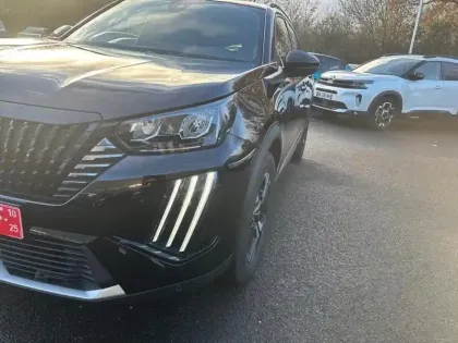 Photo 13 Peugeot 2008  Hybrid 145 e-DCS6 Allure