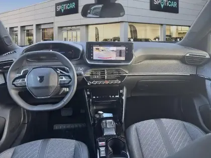 Photo 9 Peugeot 2008  Hybrid 145 e-DCS6 Allure